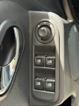 
										RENAULT DUSTER DYNAMIQUE AT 4X2 2.0 full									