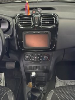 
										RENAULT STEPWAY INTENS AT full									