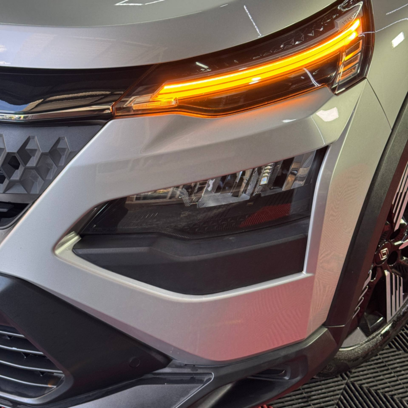 
								RENAULT KARDIAN TECHNO 1.0L TURBO AT full									