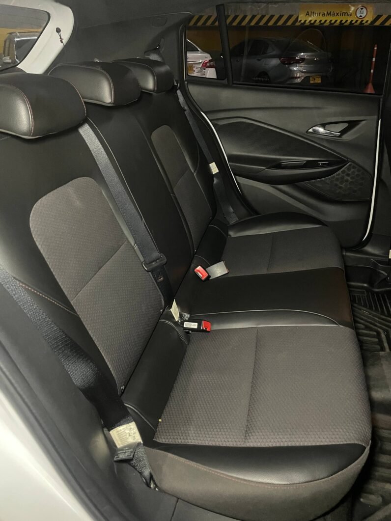 
								CHEVROLET ONIX RS MT HB full									