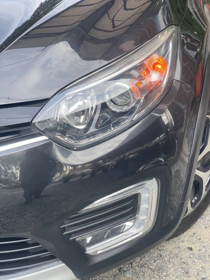 
								RENAULT CAPTUR INTENS AT 2.0 4X2 full									