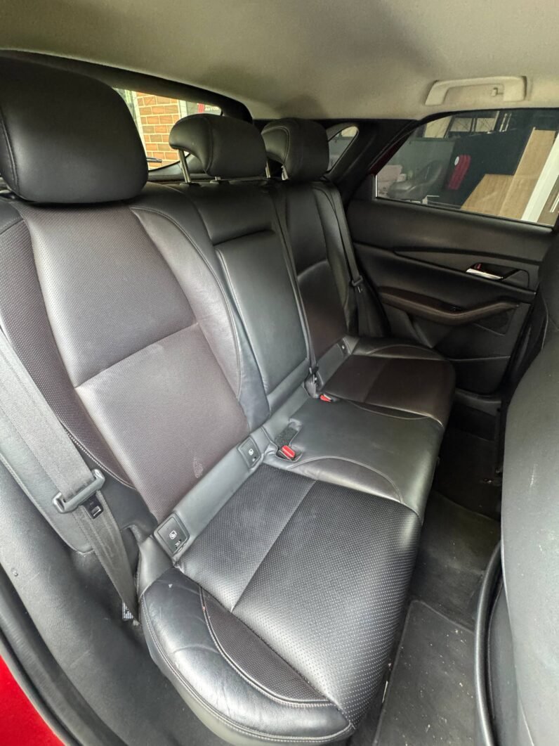 
								MAZDA CX-30 GRAND TOURING LX 2.5 full									