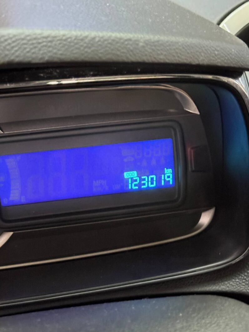 
								CHEVROLET TRACKER LS AT 1.8 4X2 full									