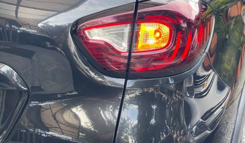 
								RENAULT CAPTUR INTENS AT 2.0 4X2 full									