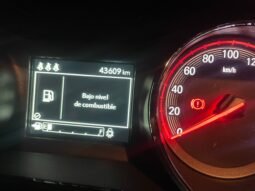 
										CHEVROLET ONIX RS MT HB full									