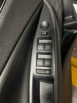 
										CHEVROLET ONIX RS MT HB full									