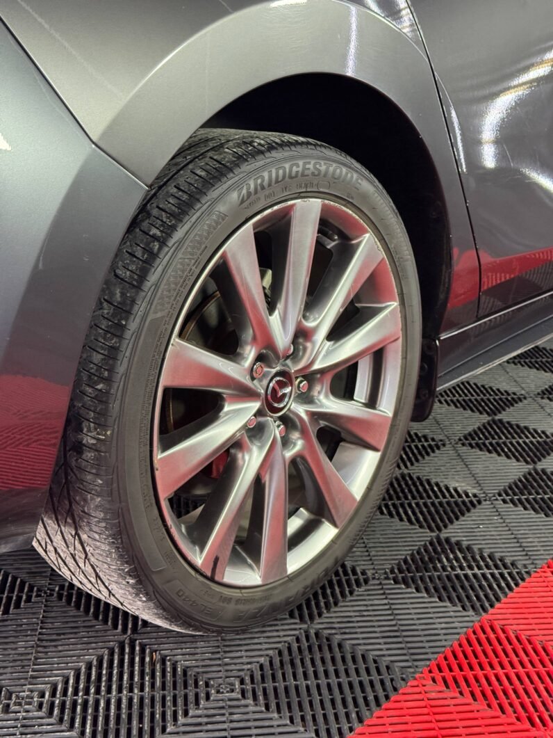 
								MAZDA 3 GRAND TOURING 2.0 AT full									
