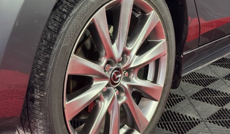
								MAZDA 3 GRAND TOURING 2.0 AT full									