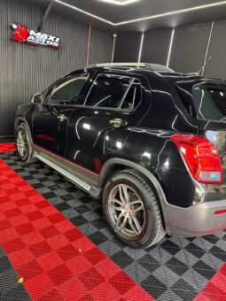 
										CHEVROLET TRACKER LS AT 1.8 4X2 full									