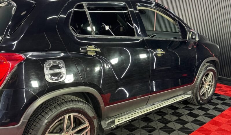 
								CHEVROLET TRACKER LS AT 1.8 4X2 full									