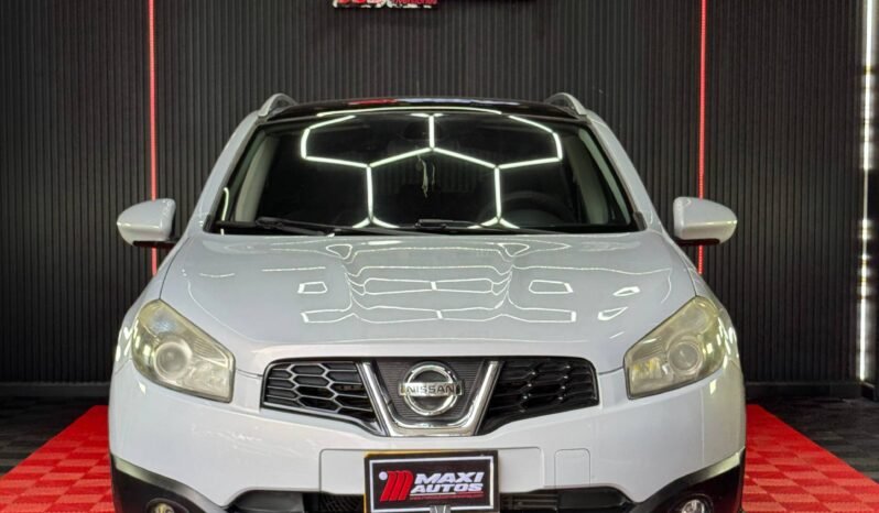 
								NISSAN QASHQAI AT 2.0 full									