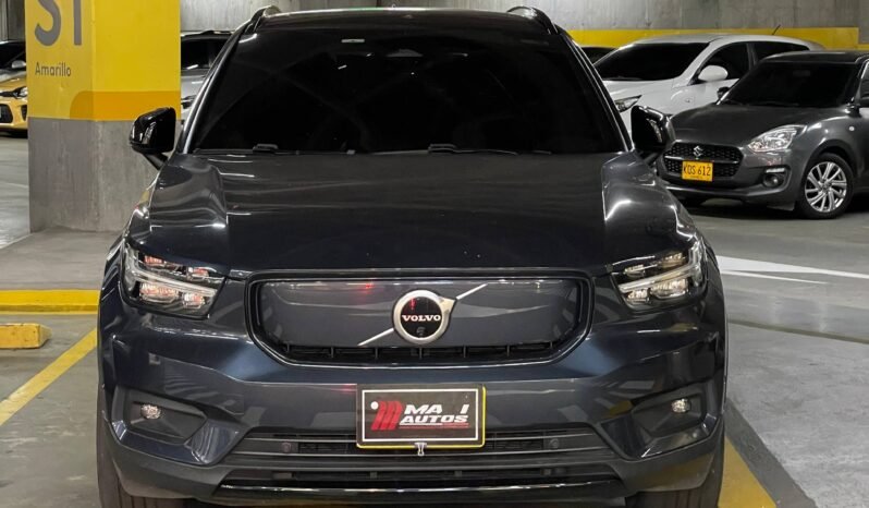 
								VOLVO XC40 PURE RECHARGE ELECTRICA AT full									