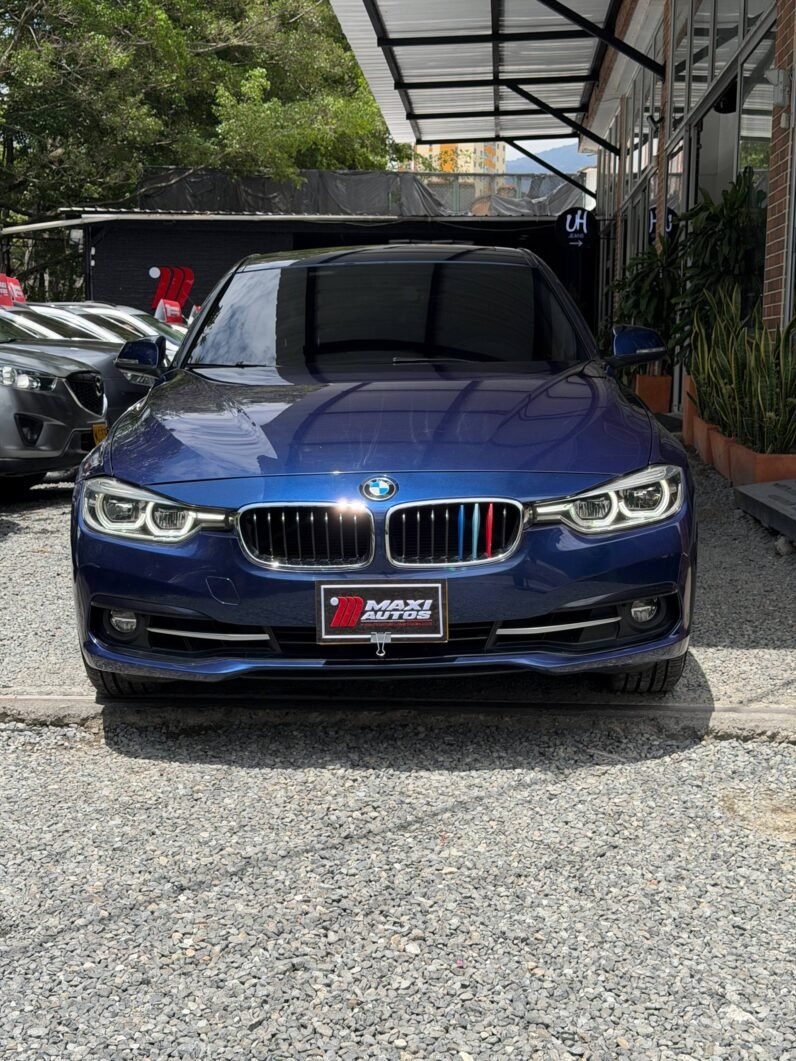 
								BMW 318i LCI EXCLUSIVE 1.5L TRIPTONIC full									