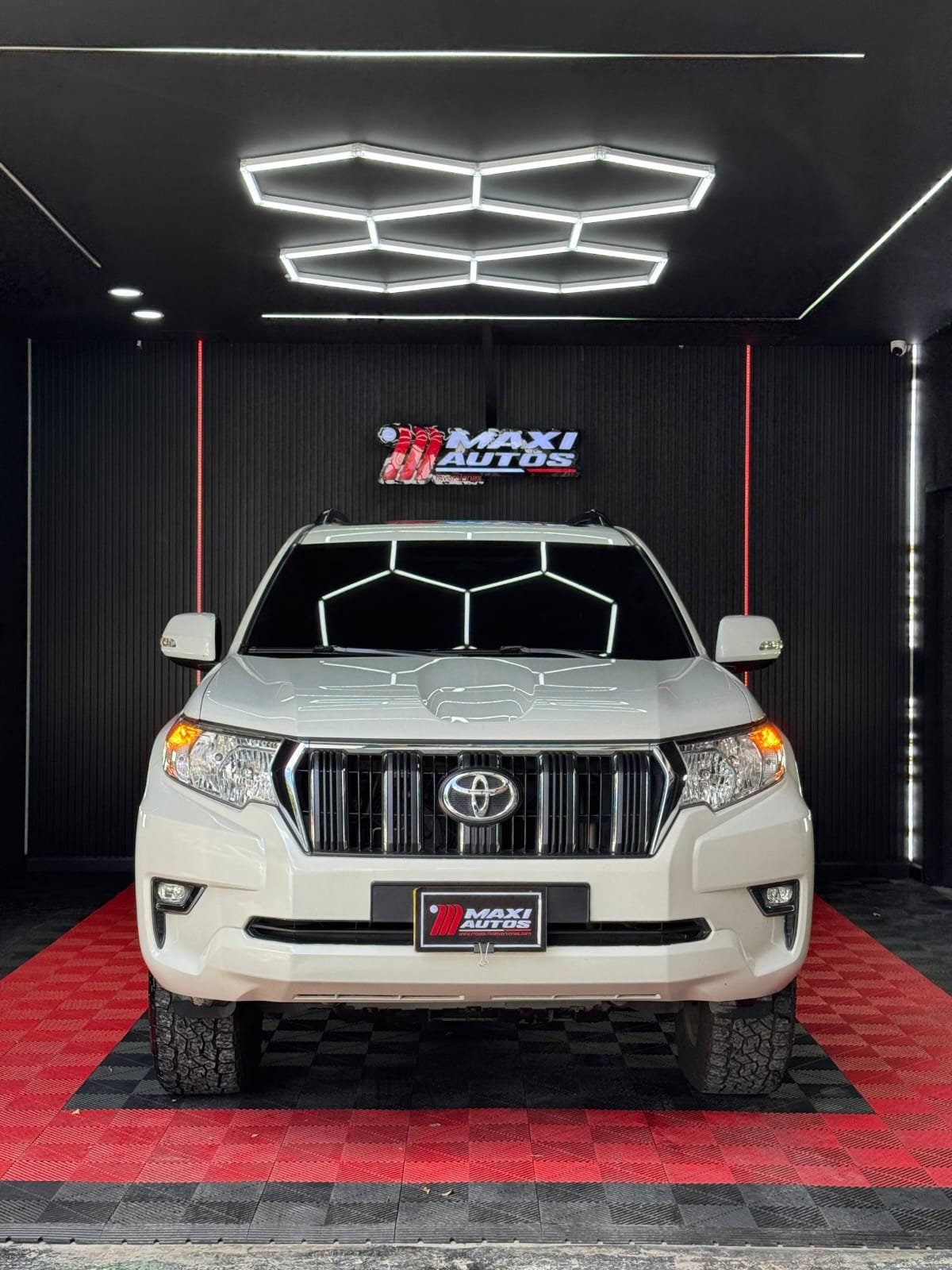 TOYOTA PRADO TXL AT 3.0 4X4