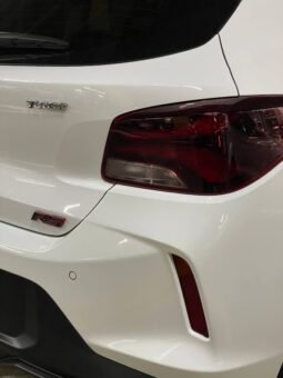 
										CHEVROLET ONIX RS MT HB full									