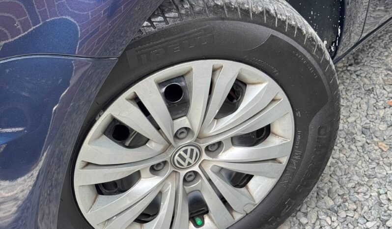 
								VOLKSWAGEN VOYAGE TRENDLINE MT 1.6 SD full									