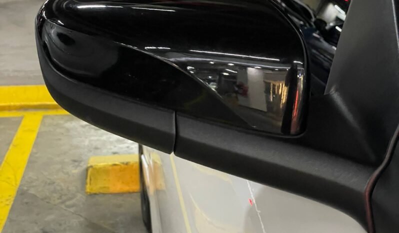 
								CHEVROLET ONIX RS MT HB full									