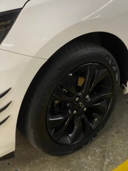 
										CHEVROLET ONIX RS MT HB full									