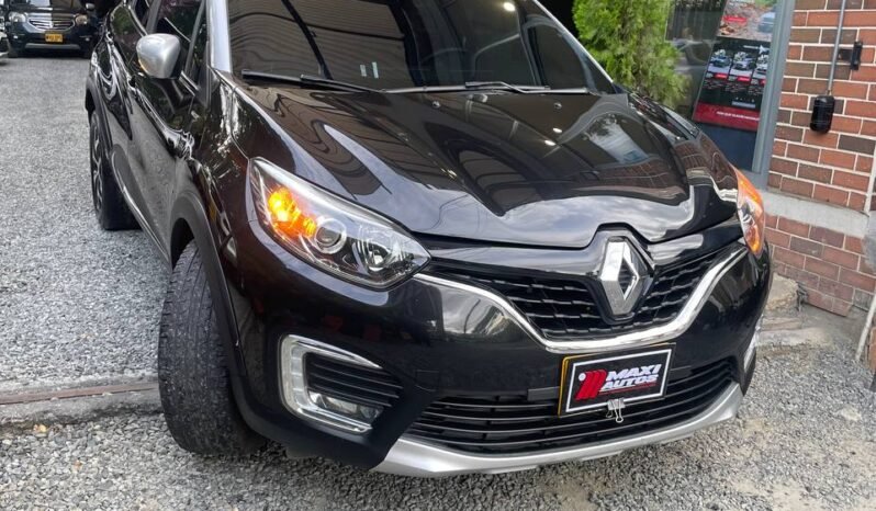 
								RENAULT CAPTUR INTENS AT 2.0 4X2 full									