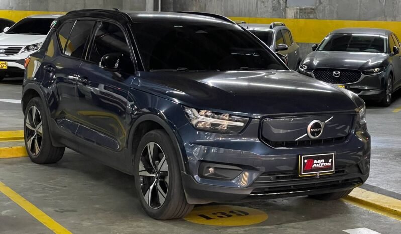 
								VOLVO XC40 PURE RECHARGE ELECTRICA AT full									