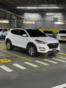 HYUNDAI NEW TUCSON PREMIUM AT 2.0 4×2