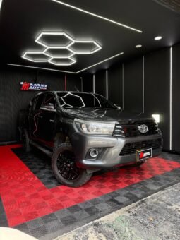 TOYOTA HILUX 2.8 DIESEL AT 4X4