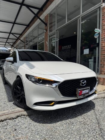 MAZDA 3 TOURING AT 2.0 HIBRIDO SD