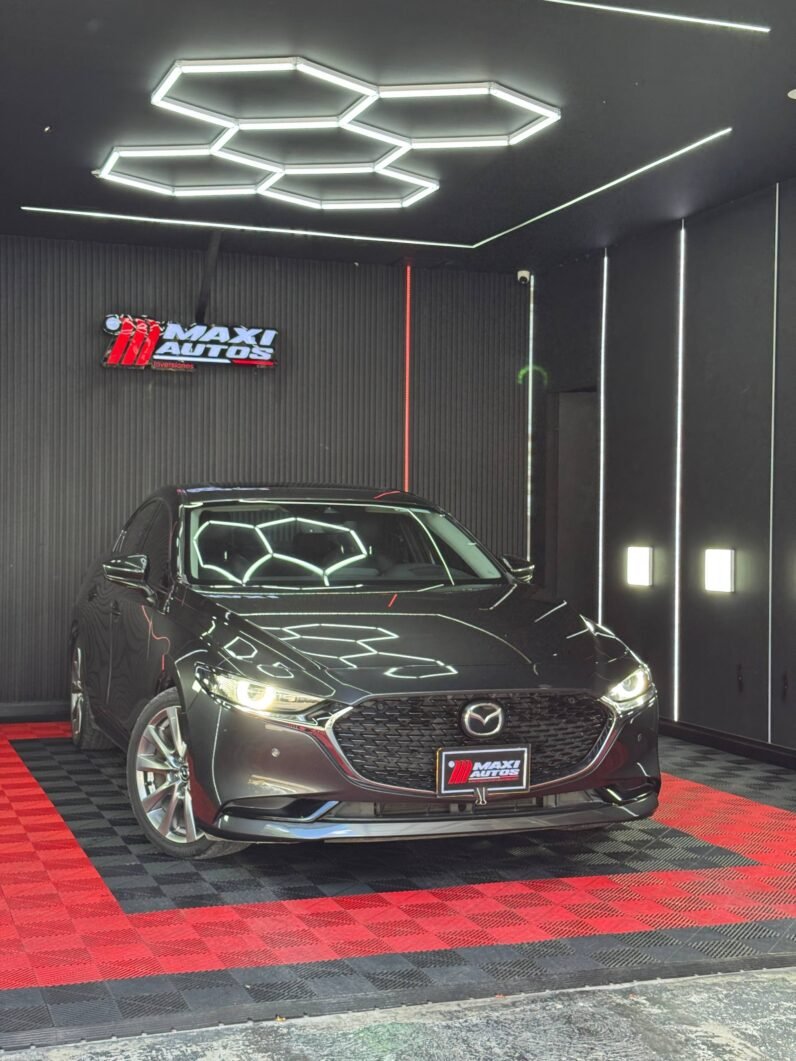 
								MAZDA 3 GRAND TOURING 2.0 AT full									