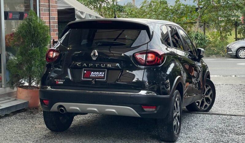 
								RENAULT CAPTUR INTENS AT 2.0 4X2 full									