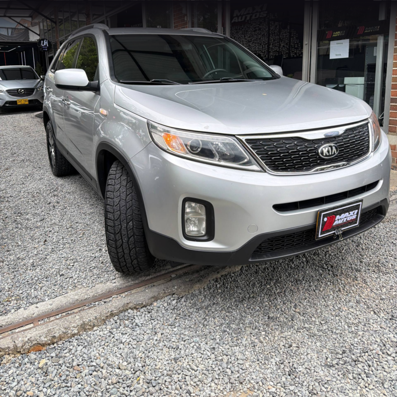 
								KIA SORENTO LX AUT 7 PUESTOS full									