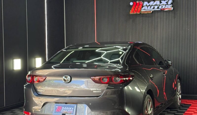 
								MAZDA 3 GRAND TOURING 2.0 AT full									