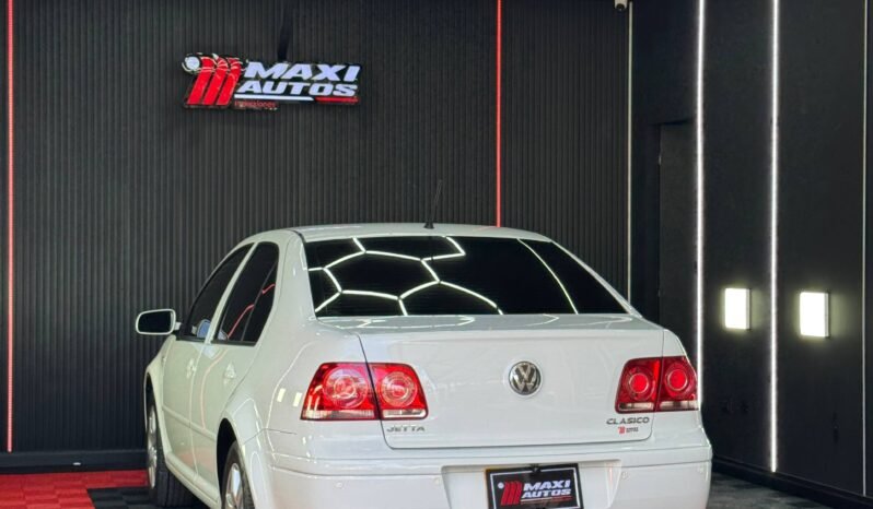 
								VOLKSWAGEN JETTA TRENDLINE AT 2.0L full									