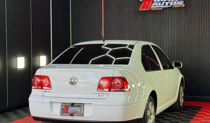 
								VOLKSWAGEN JETTA TRENDLINE AT 2.0L full									