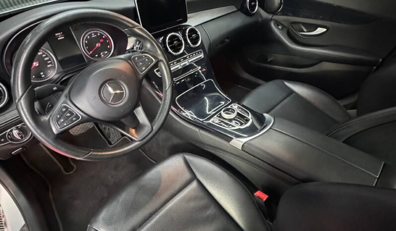 
								MERCEDES-BENZ  C 180 1.6L AT SEDAN full									