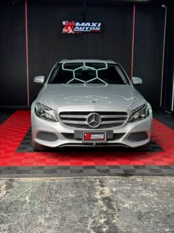 MERCEDES-BENZ  C 180 1.6L AT SEDAN
