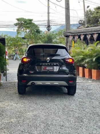 RENAULT CAPTUR INTENS AT 2.0 4X2