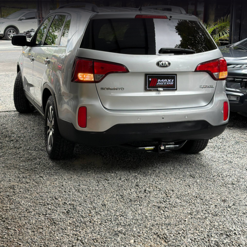 
								KIA SORENTO LX AUT 7 PUESTOS full									