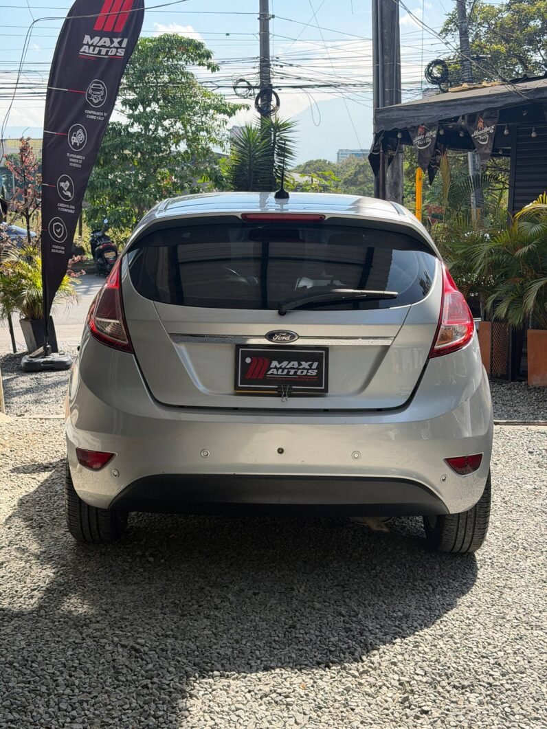 
								FORD FIESTA TITANIUM AT 1.6 full									