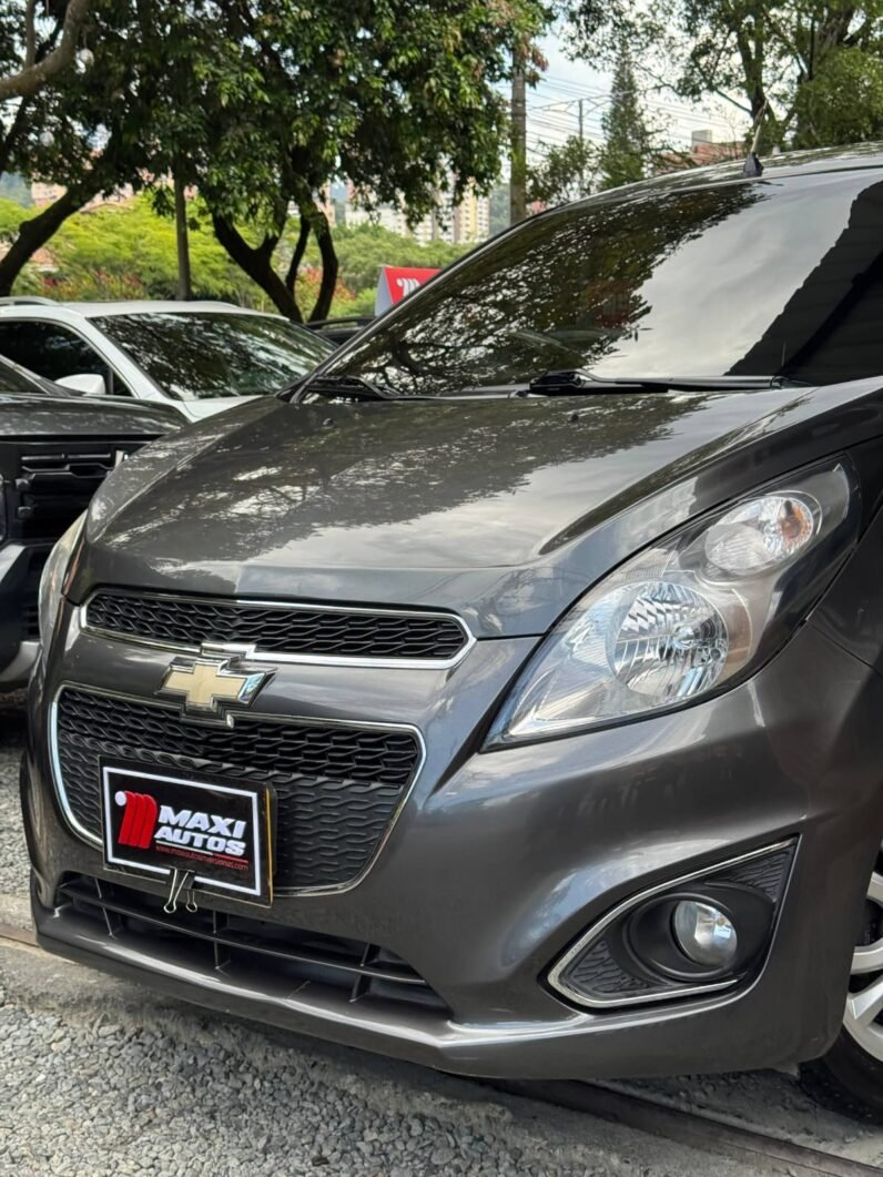 
								CHEVROLET SPARK GT LTZ MT 1.2 full									
