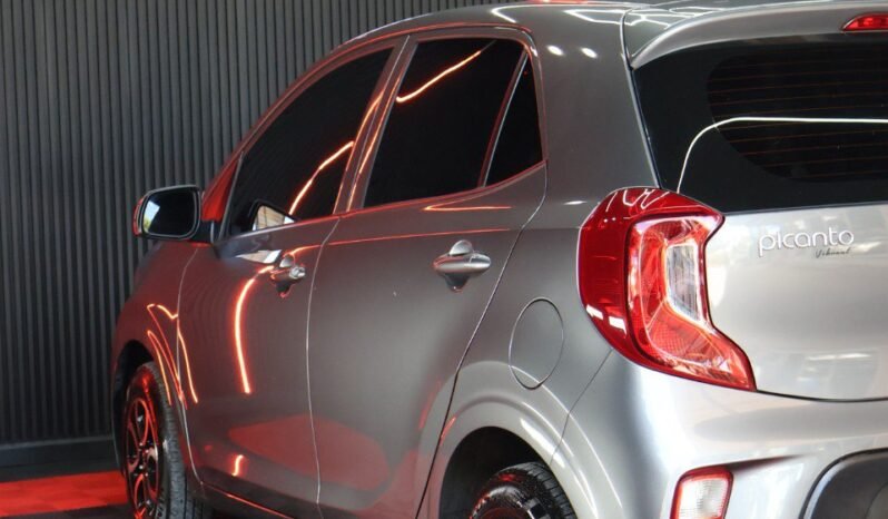 
								KIA PICANTO VIBRANT 1.250 MT full									