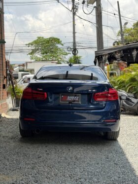 BMW 318i LCI EXCLUSIVE 1.5L TRIPTONIC