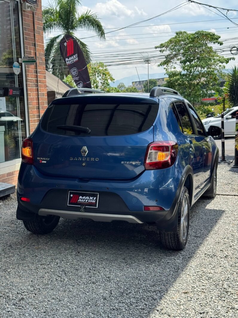 
								RENAULT STEPWAY INTENS MT 1.6 full									