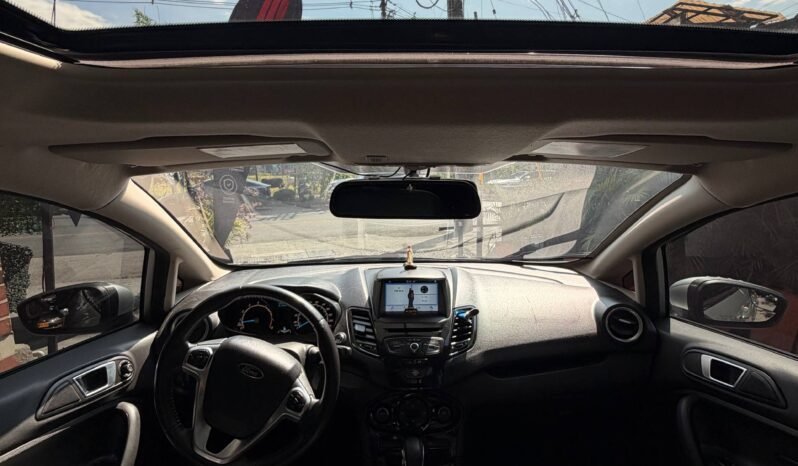 
								FORD FIESTA TITANIUM AT 1.6 full									