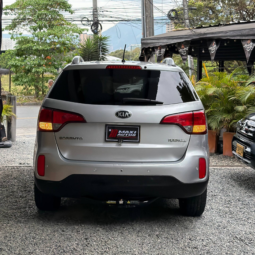 
										KIA SORENTO LX AUT 7 PUESTOS full									