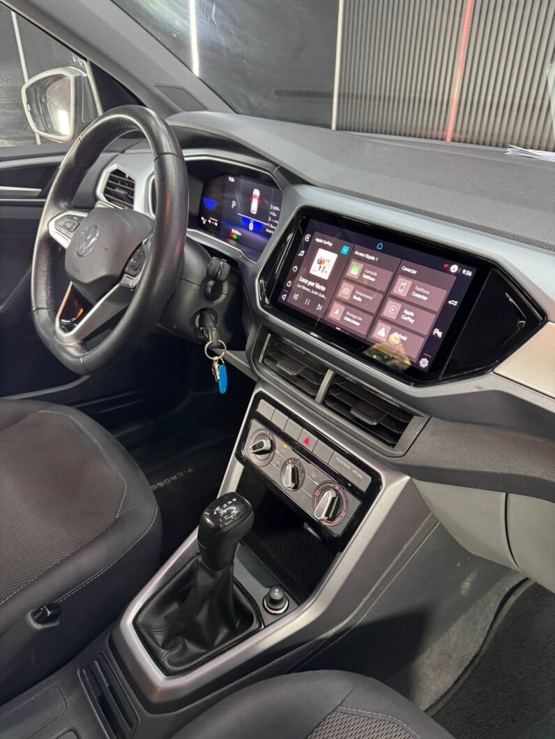 
								VOLKSWAGEN  T-CROSS TRENDLINE 1.0 AT full									