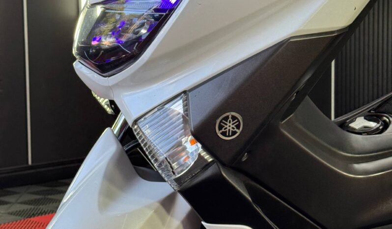 
								YAMAHA NMAX 155 GPD155-A CONNECTED full									