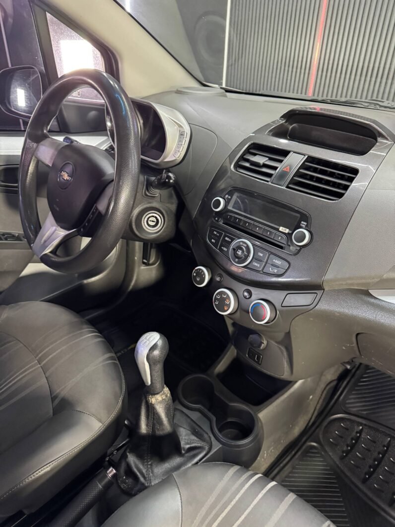 
								CHEVROLET SPARK GT LTZ MT 1.2 full									