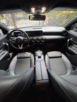 
										MERCEDES-BENZ A200 AT 1.3CC TURBO full									
