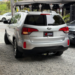 
										KIA SORENTO LX AUT 7 PUESTOS full									
