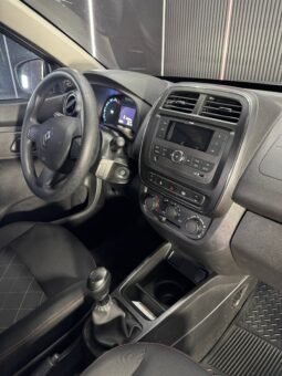 
										RENAULT KWID ZEN MT 1.0 full									